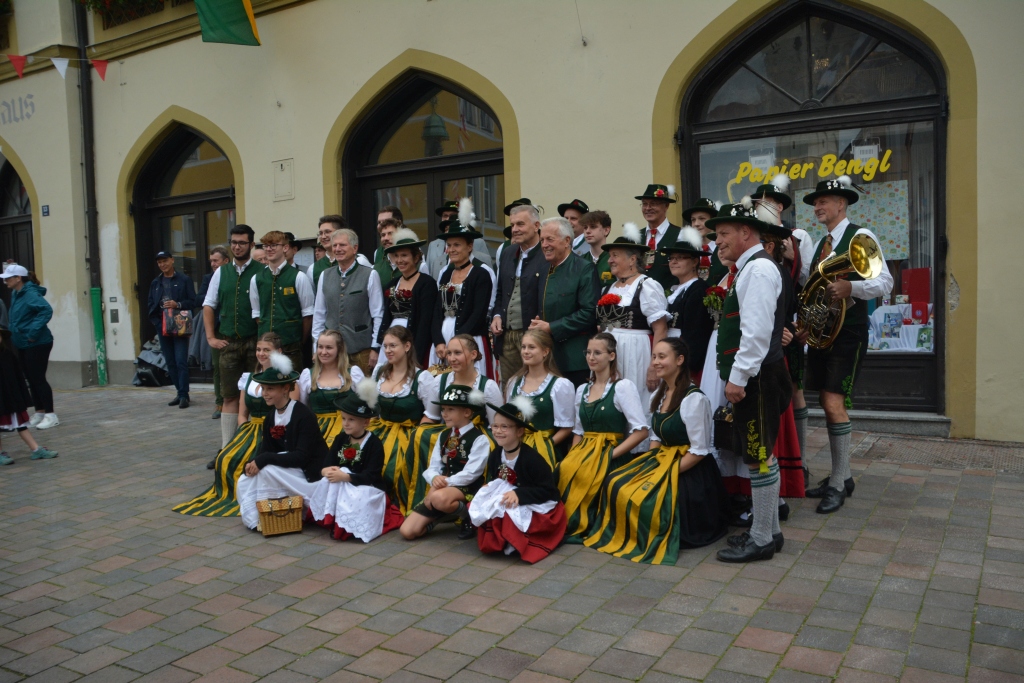 Herbstschauzug202505